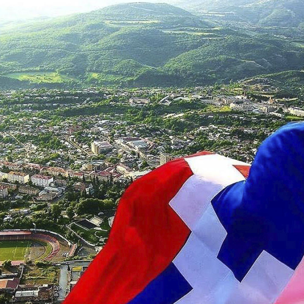 Artsakh ha sido atacada
