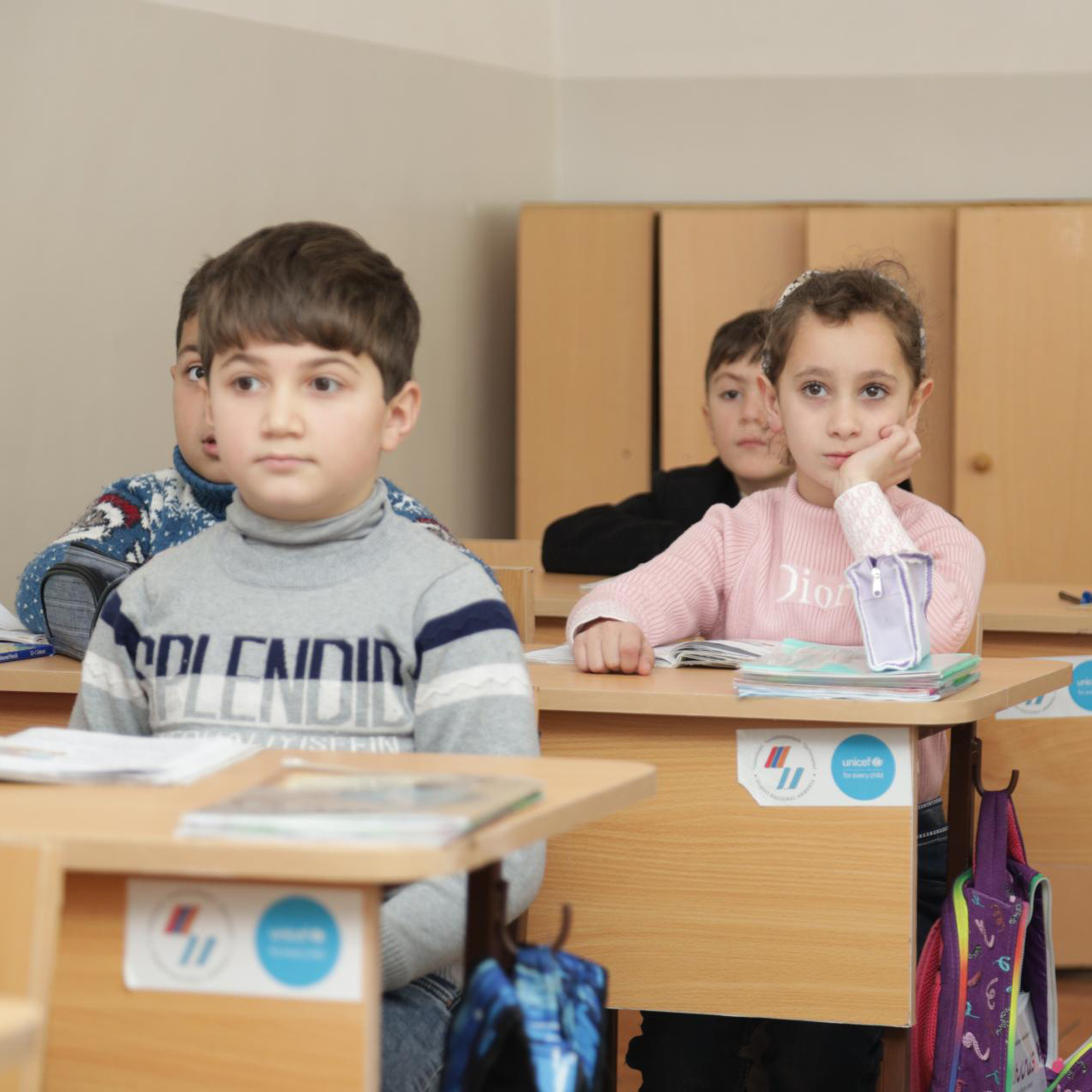 Por primera vez en 50 años, el alumnado de Goris disfruta de mejores condiciones de aprendizaje | UNICEF y el Fondo Armenia, unidos por Syunik