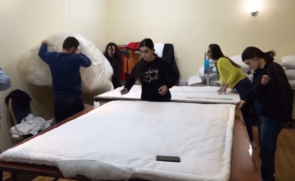 Proyecto doble: ocupación laboral y necesidades aliviadas.